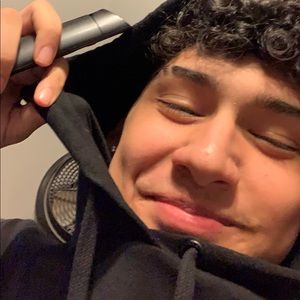 Meet your Posher, Armando